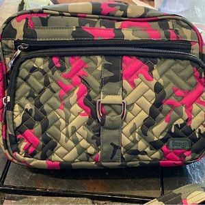 Lug carousel xl purse in camo orchid ! new without tags!